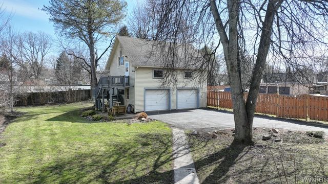 34 Park Place, Aurora, NY 14052