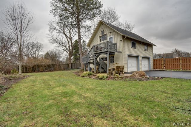 34 Park Place, Aurora, NY 14052