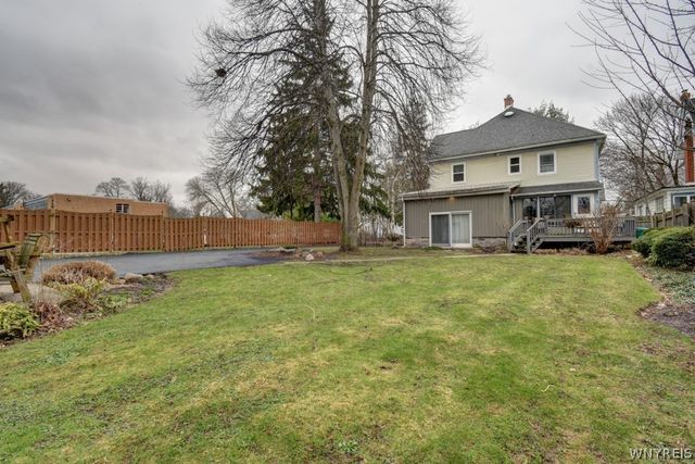 34 Park Place, Aurora, NY 14052