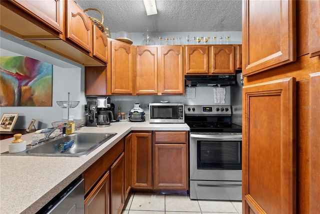 8217 SUN SPRING CIRCLE 72, Orlando, FL 32825