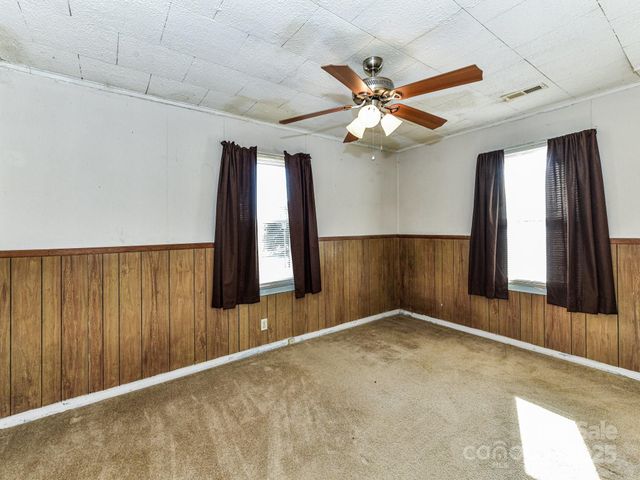 2609 Linda Avenue, Kannapolis, NC 28083