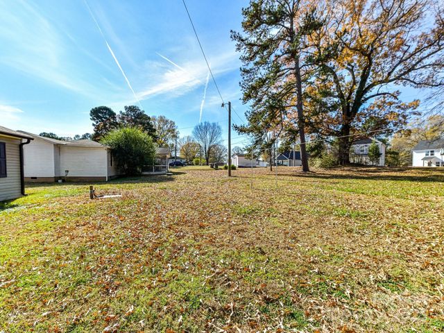 2609 Linda Avenue, Kannapolis, NC 28083
