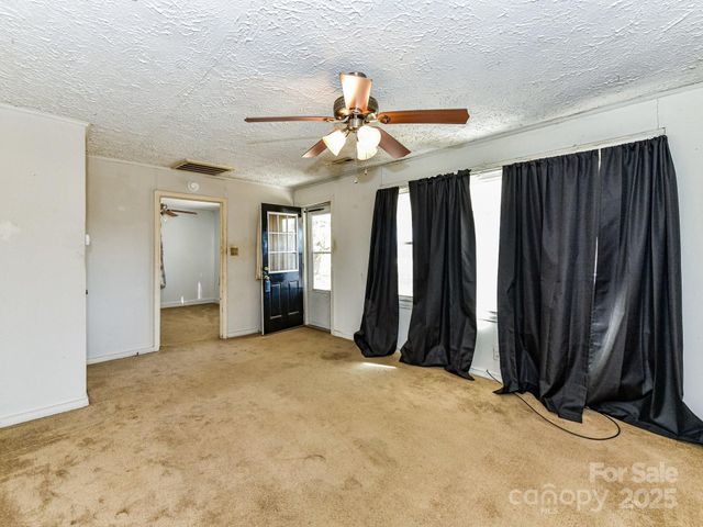 2609 Linda Avenue, Kannapolis, NC 28083