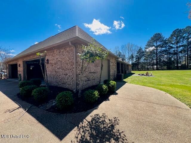 210 White Street, Florence, MS 39073