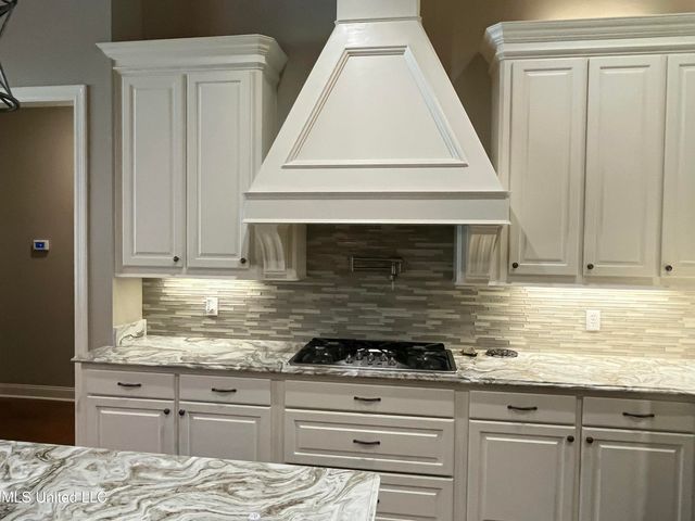 210 White Street, Florence, MS 39073