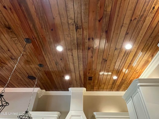 210 White Street, Florence, MS 39073