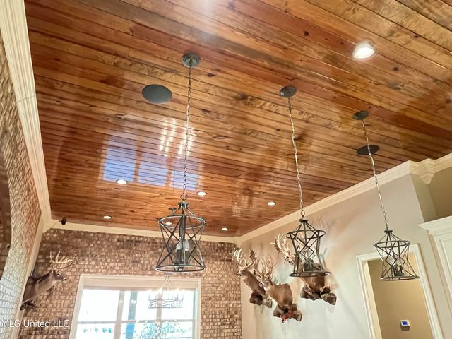 210 White Street, Florence, MS 39073