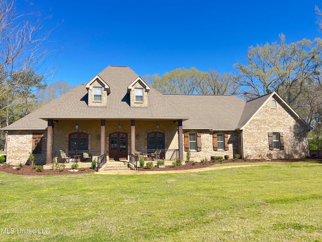 210 White Street, Florence, MS 39073