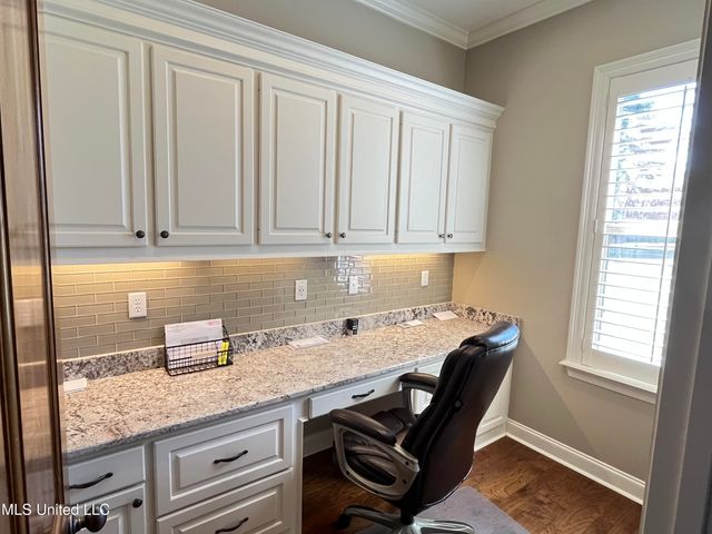 210 White Street, Florence, MS 39073