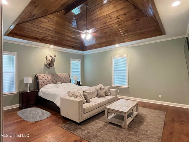 210 White Street, Florence, MS 39073