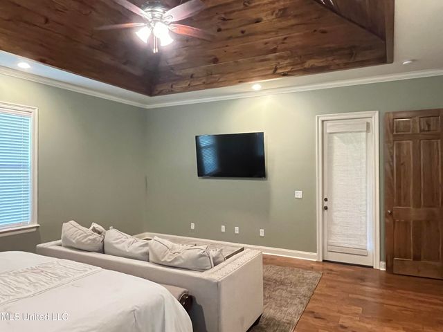 210 White Street, Florence, MS 39073