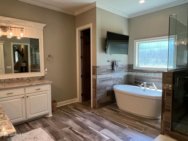 210 White Street, Florence, MS 39073