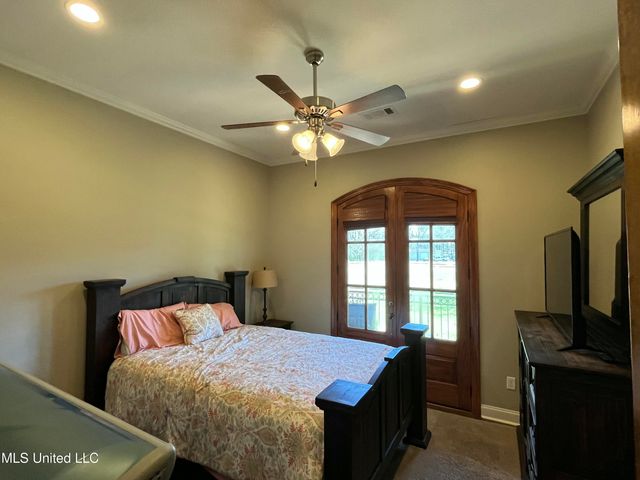 210 White Street, Florence, MS 39073