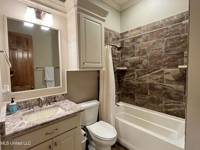 210 White Street, Florence, MS 39073