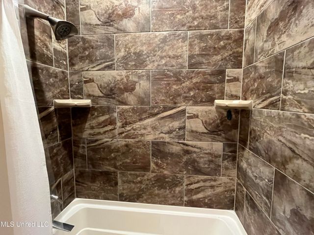 210 White Street, Florence, MS 39073