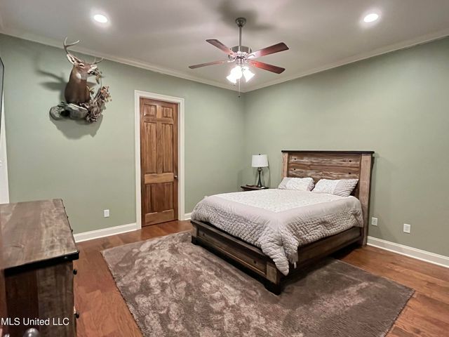 210 White Street, Florence, MS 39073