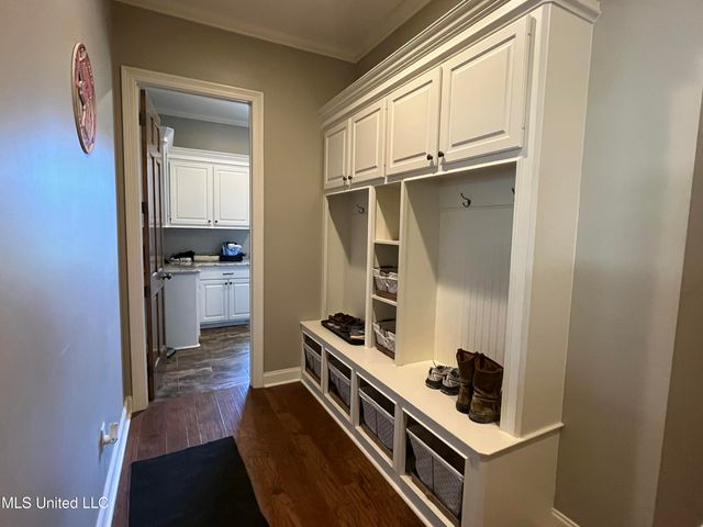 210 White Street, Florence, MS 39073