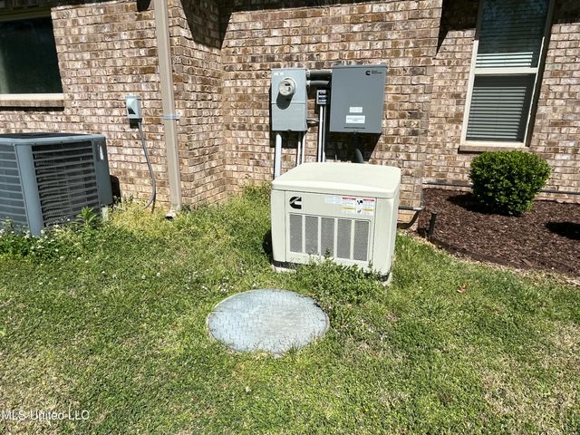 210 White Street, Florence, MS 39073