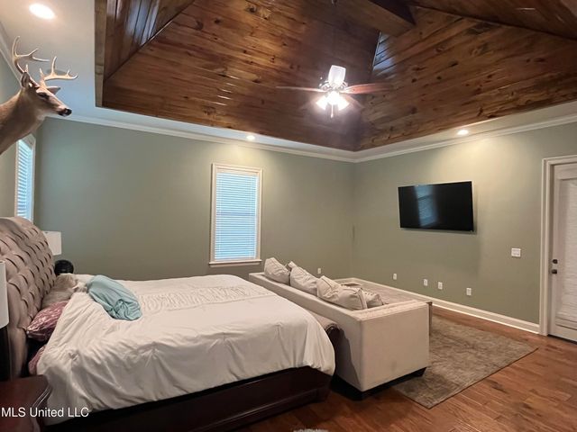 210 White Street, Florence, MS 39073