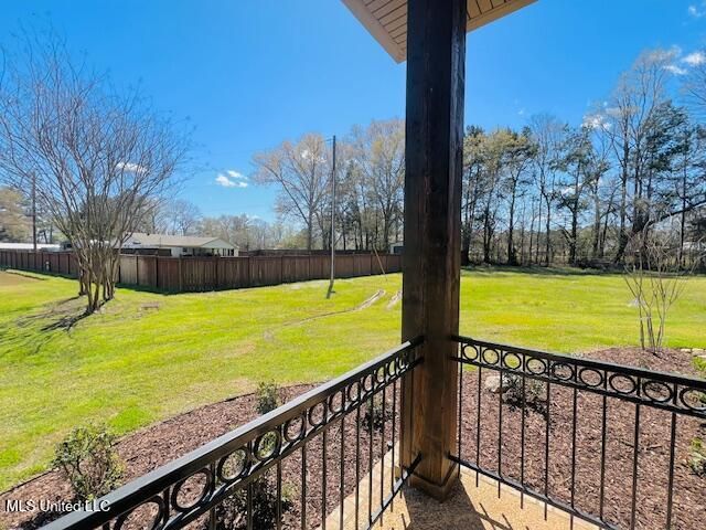 210 White Street, Florence, MS 39073