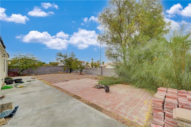 954 Chaps Circle, Henderson, NV 89002