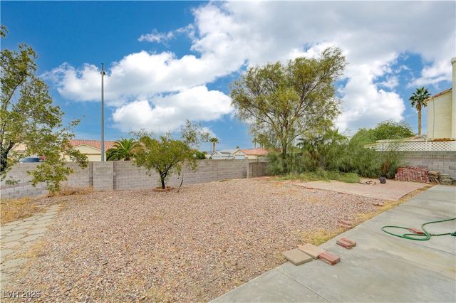 954 Chaps Circle, Henderson, NV 89002