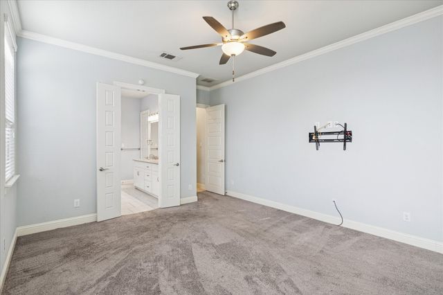 6928 Heather Lane, North Richland Hills, TX 76182