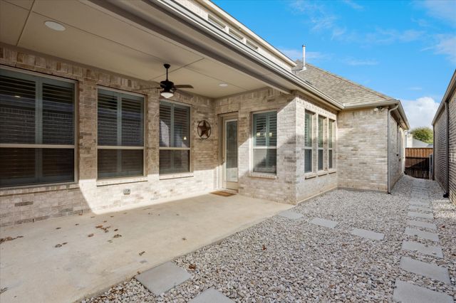 6928 Heather Lane, North Richland Hills, TX 76182