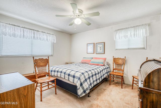 3504 VOLCANIC Avenue, El Paso, TX 79904