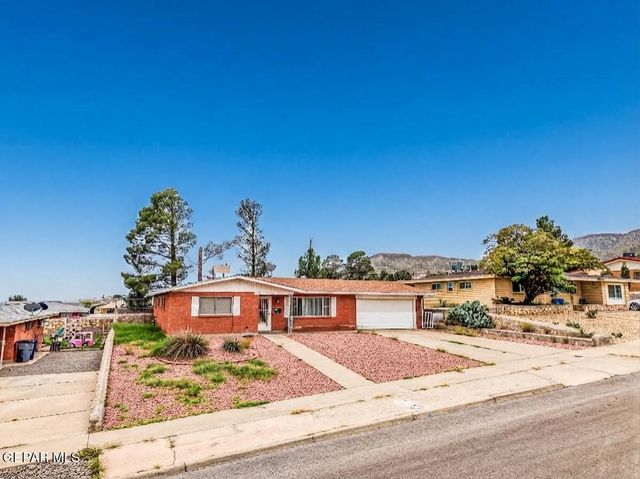 3504 VOLCANIC Avenue, El Paso, TX 79904