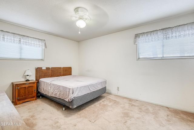 3504 VOLCANIC Avenue, El Paso, TX 79904