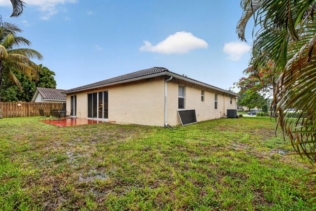 1701 Carson Avenue, Lake Worth Beach, FL 33460