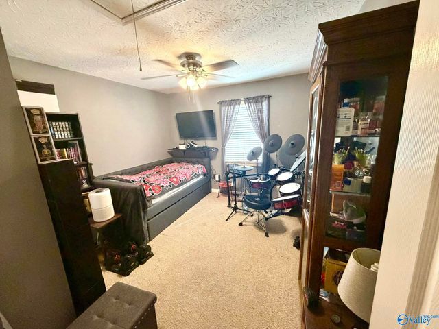 312 Greenwood Avenue, Boaz, AL 35957