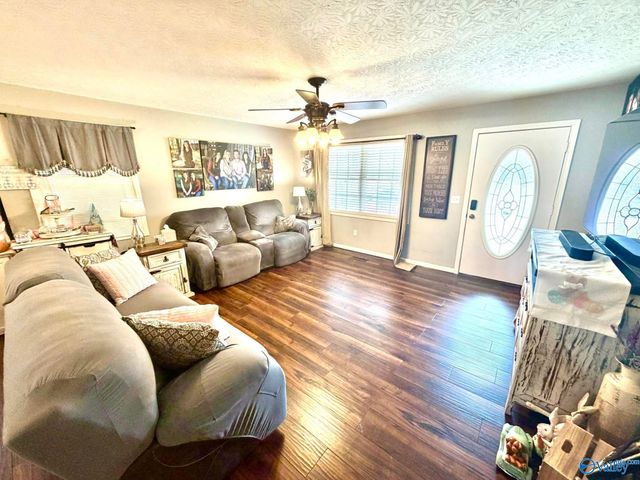 312 Greenwood Avenue, Boaz, AL 35957