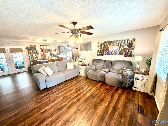 312 Greenwood Avenue, Boaz, AL 35957