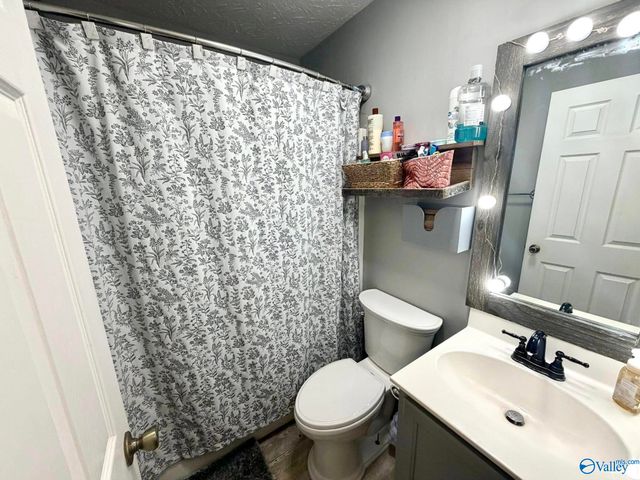 312 Greenwood Avenue, Boaz, AL 35957