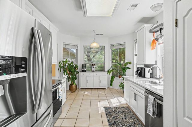 41 Muirfield Greens LN, Lakeway, TX 78738