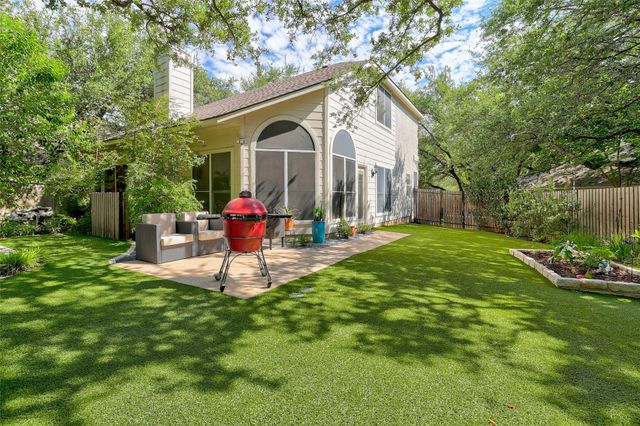 41 Muirfield Greens LN, Lakeway, TX 78738