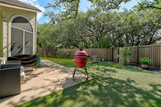 41 Muirfield Greens LN, Lakeway, TX 78738