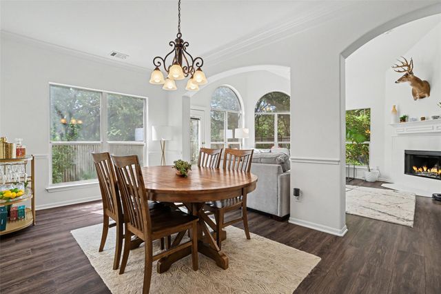 41 Muirfield Greens LN, Lakeway, TX 78738