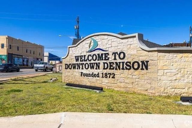 226 E Morgan Street, Denison, TX 75021