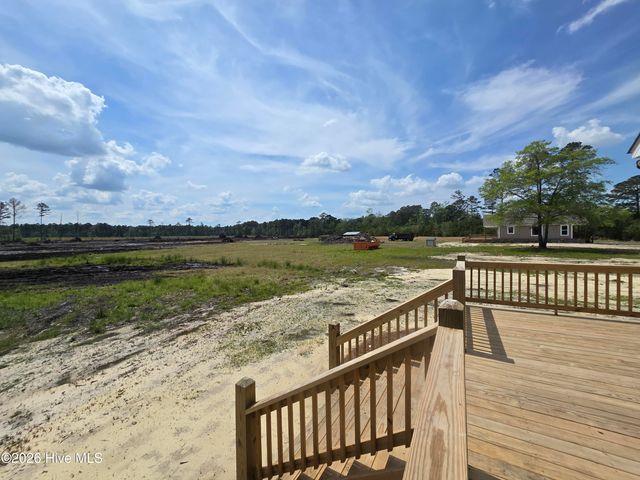 579 Stokestown Road, Wallace, NC 28466