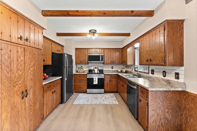 6830 SE 36th Street, Rockford, MN 55373