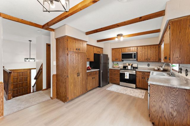 6830 SE 36th Street, Rockford, MN 55373