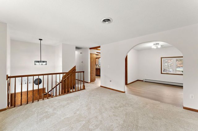 6830 SE 36th Street, Rockford, MN 55373