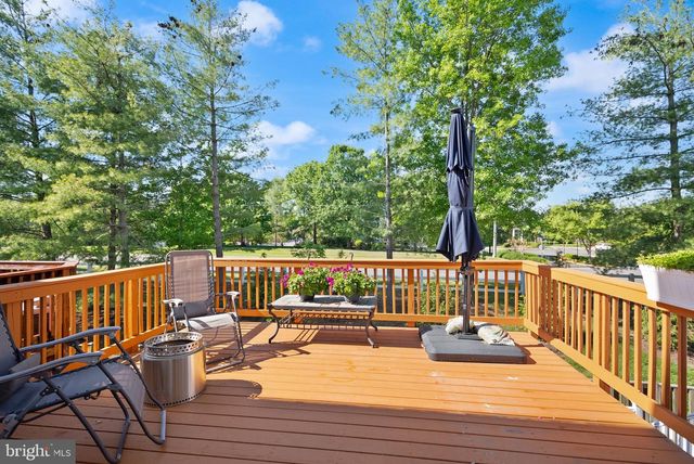 21740 KINGS CROSSING TER, Ashburn, VA 20147