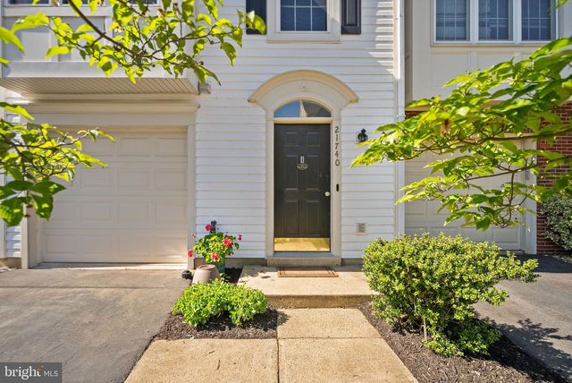 21740 KINGS CROSSING TER, Ashburn, VA 20147