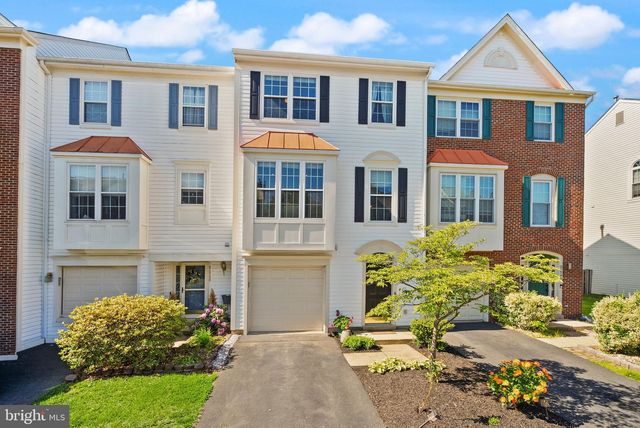 21740 KINGS CROSSING TER, Ashburn, VA 20147
