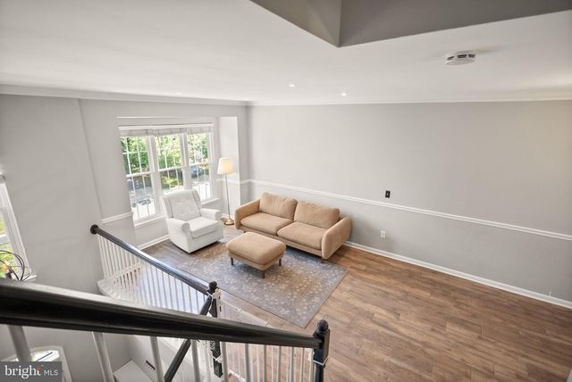 21740 KINGS CROSSING TER, Ashburn, VA 20147
