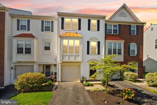 21740 KINGS CROSSING TER, Ashburn, VA 20147